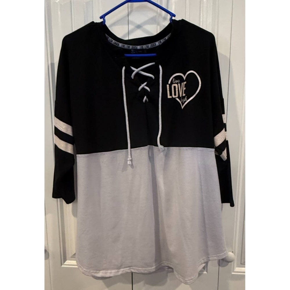 Women's 1X Live Love Laugh Colorblock Graphic Top Lace Up Plus Size Tunic Casual